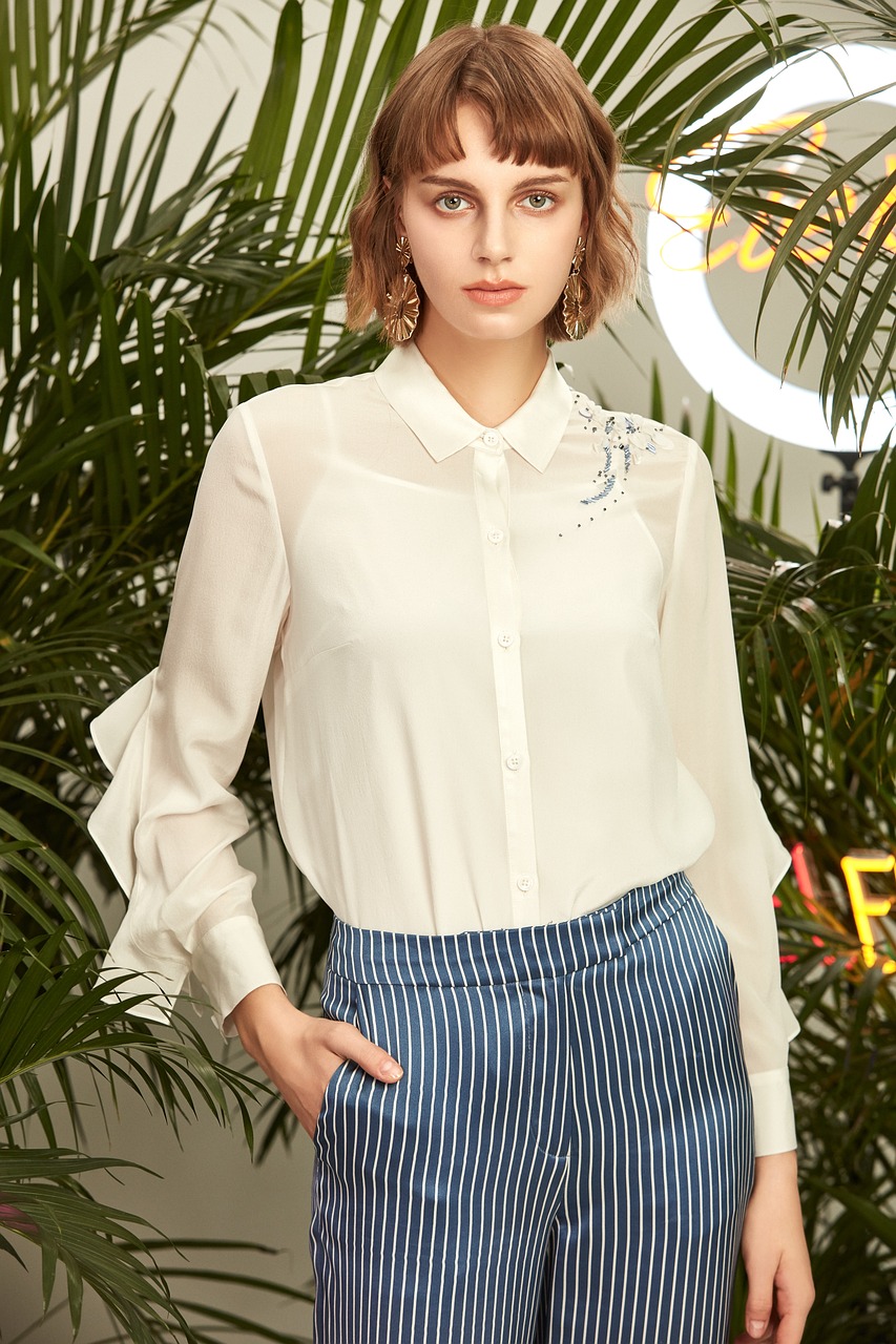 Elegancki komplet ze spodniami na wieczór